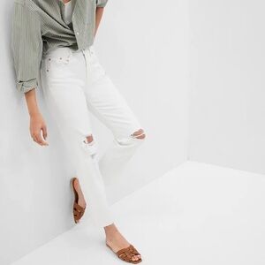GAP Women's White Cheeky Straight Leg Jeans (READ DESCRIPTION)